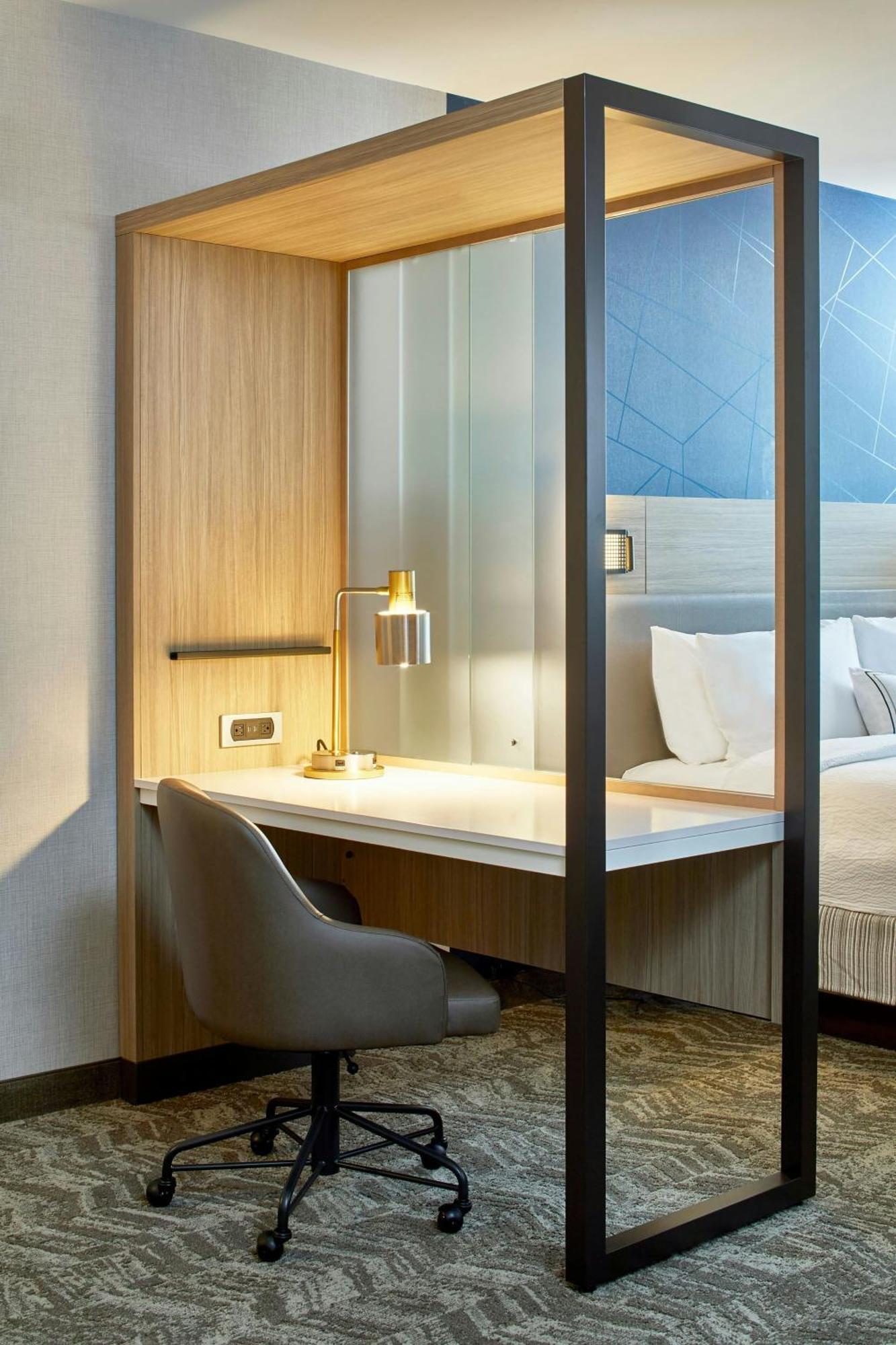Springhill Suites Charlotte At Carowinds Eksteriør billede